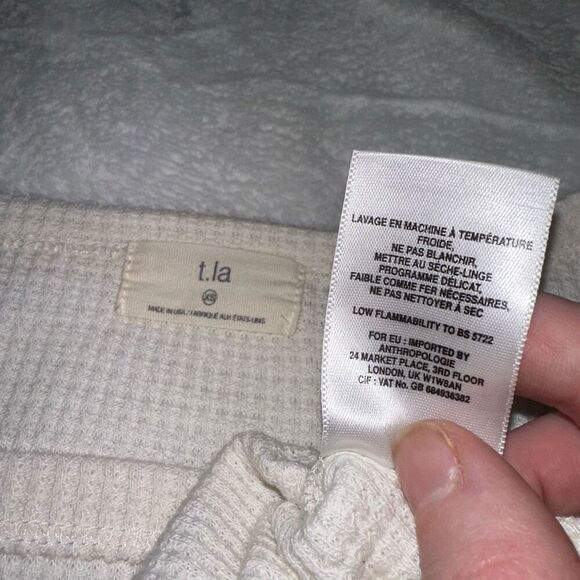 Anthropologie T.La Cream White Keyhole Thermal Waffle Long Sleeve XS EUC - Picture 7 of 11
